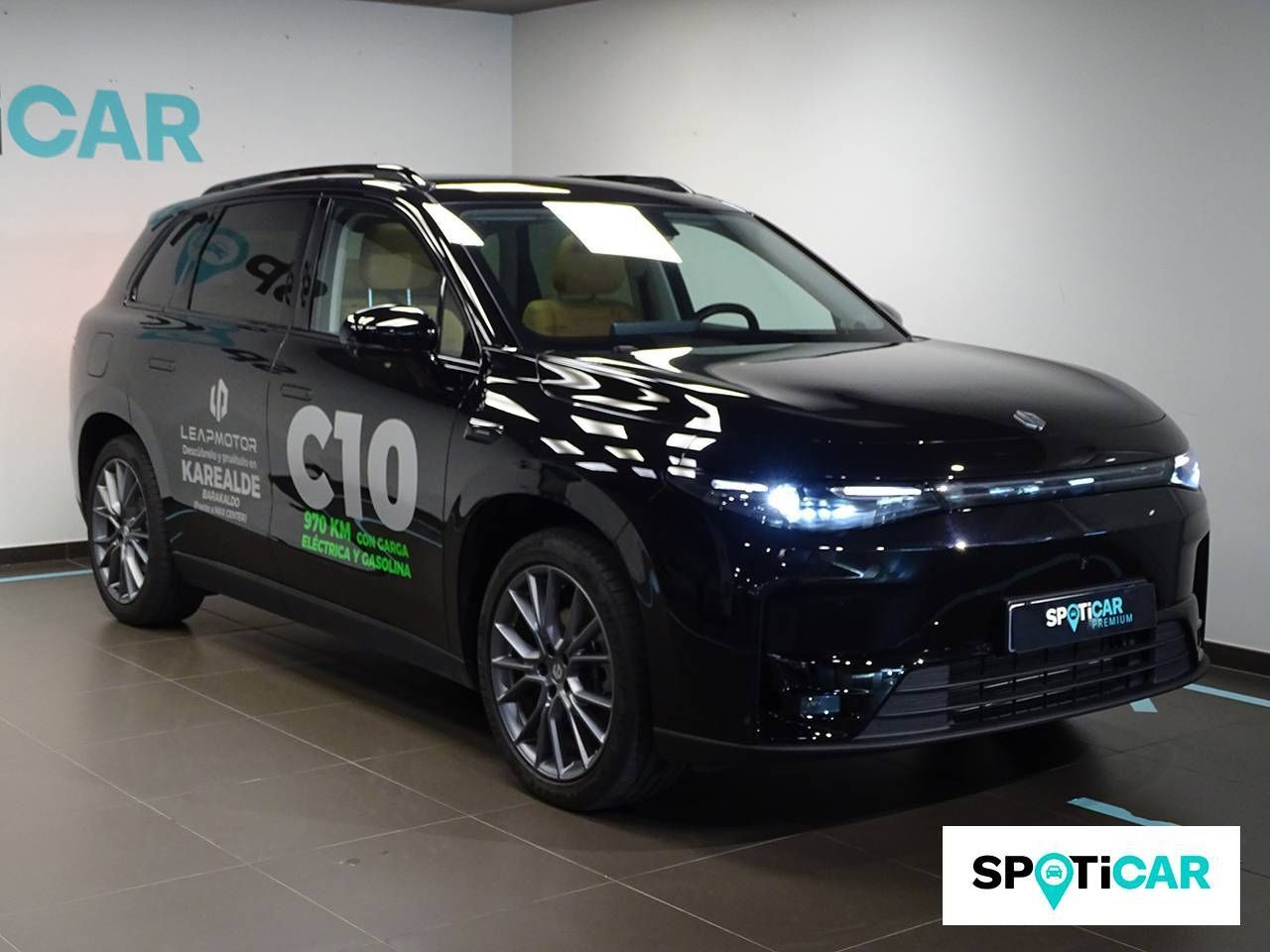 Leapmotor C10 C10 REEV 28.4 kWh  REEV Hybrid A Design - foto 3