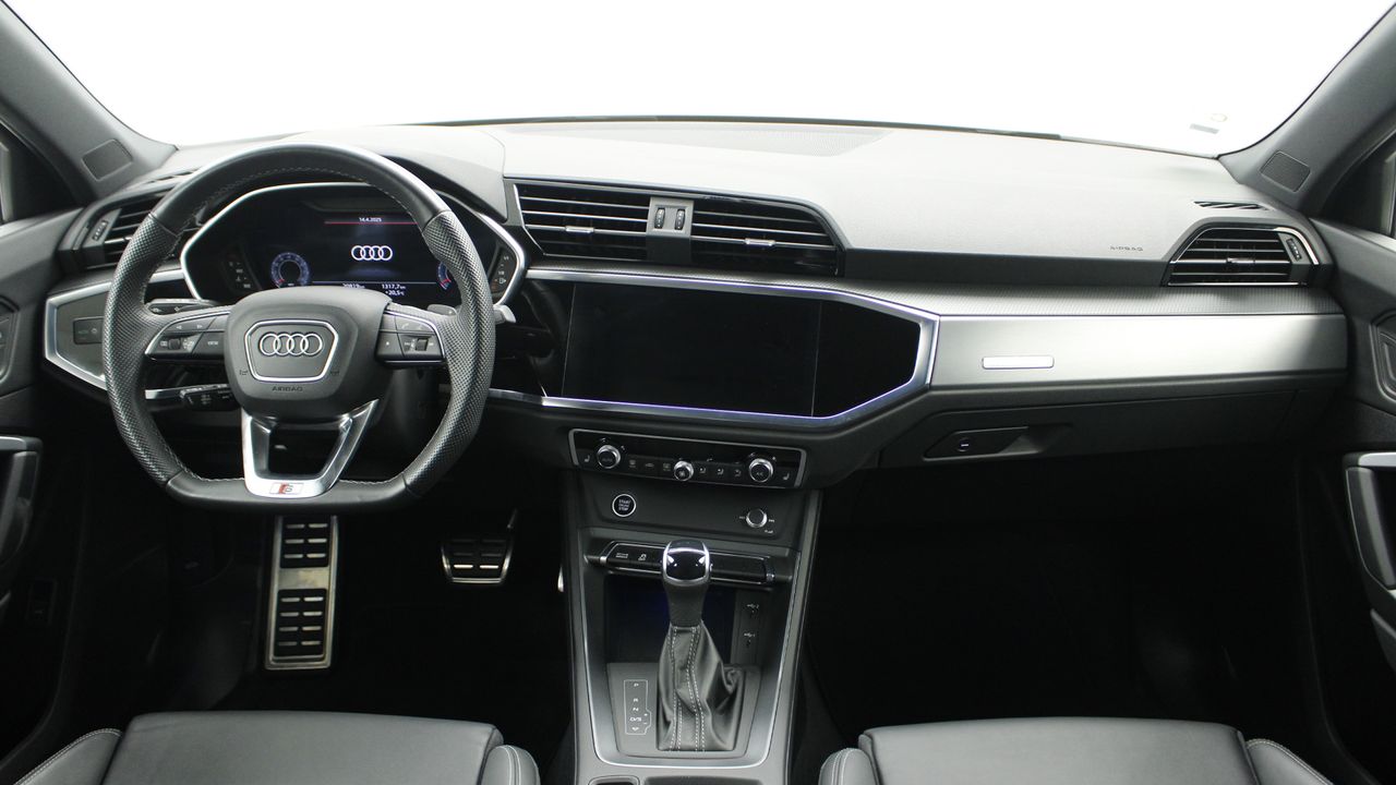 Audi Q3 AUDI Q3 Sportback 35 TFSI Black line S tronic - foto 4