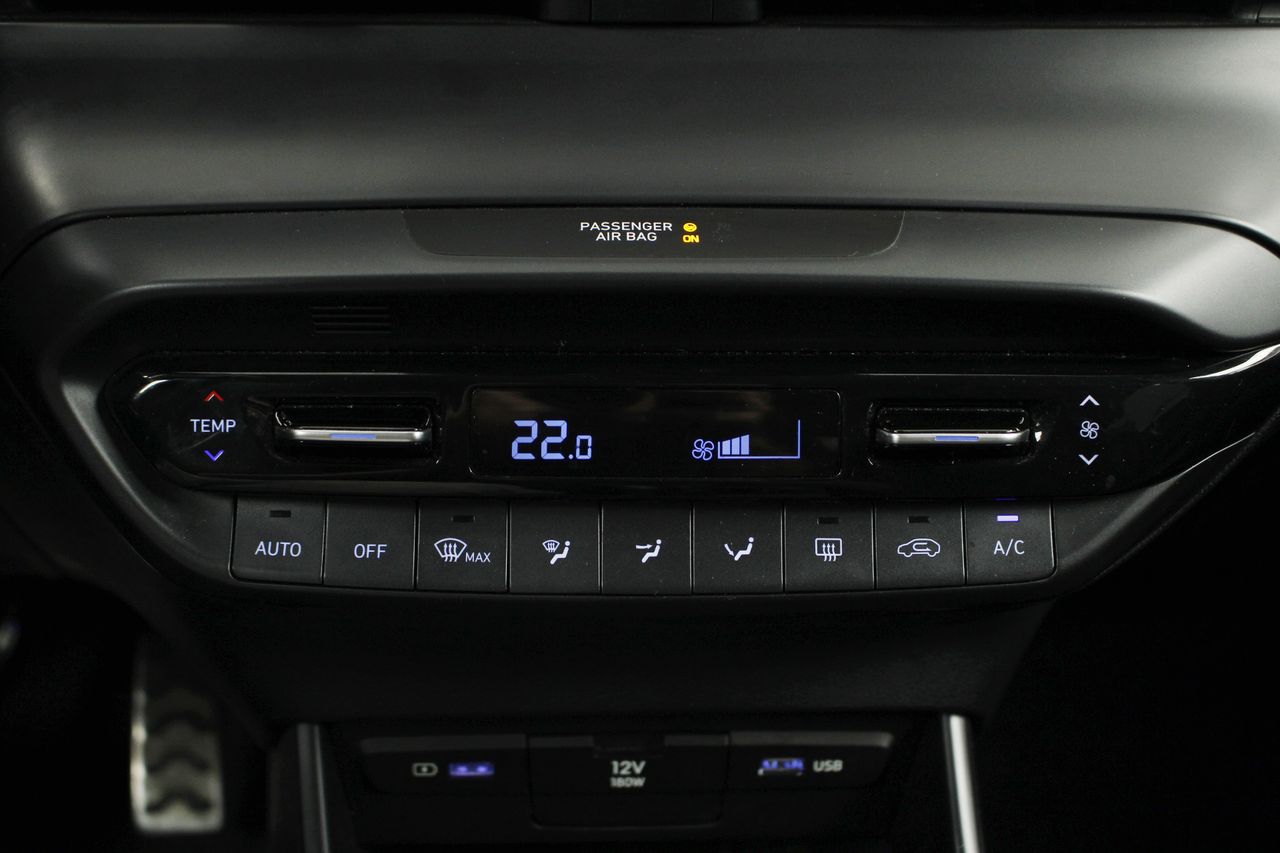 Hyundai Bayon 1.0 TGDI 48V MHEV 74KW TECNO DCT 5P - foto 11