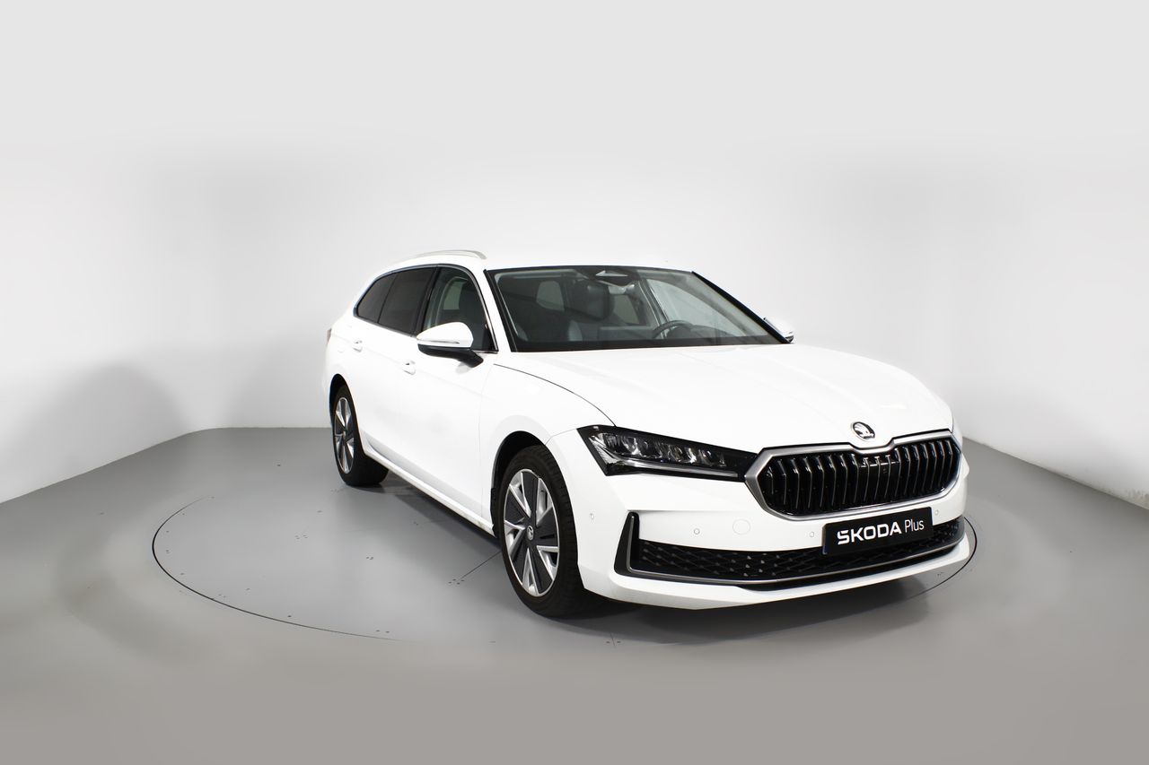 Skoda Superb COMBI SUPERB COMBI SELECTION 1,5 TSI M-HEV 110 