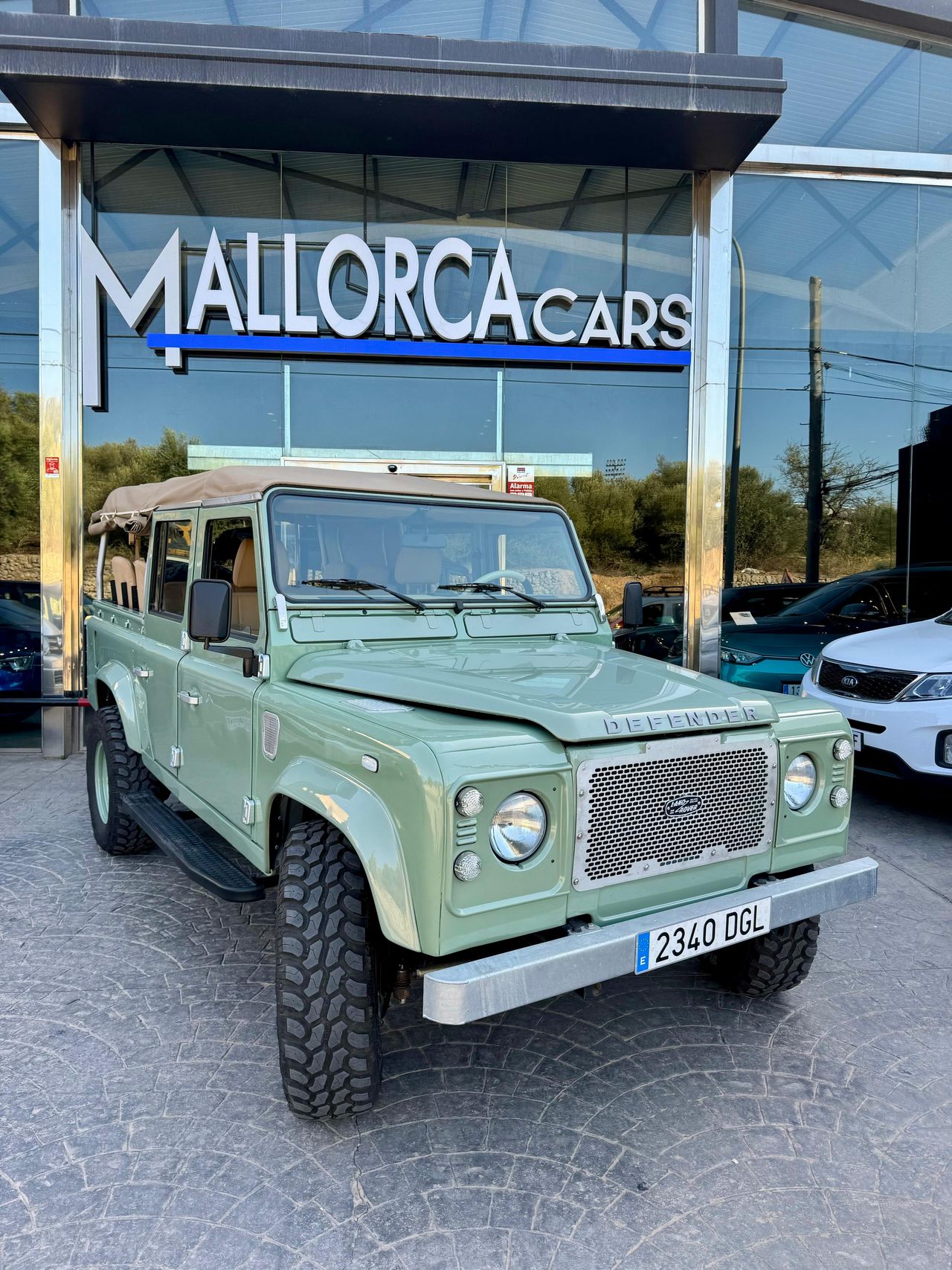 foto de landrover defender de segunda mano