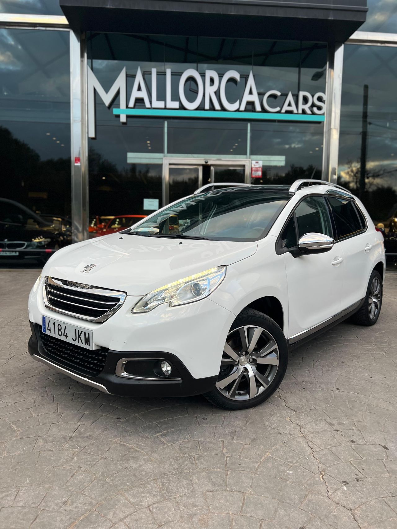 peugeot 2008 2015 /