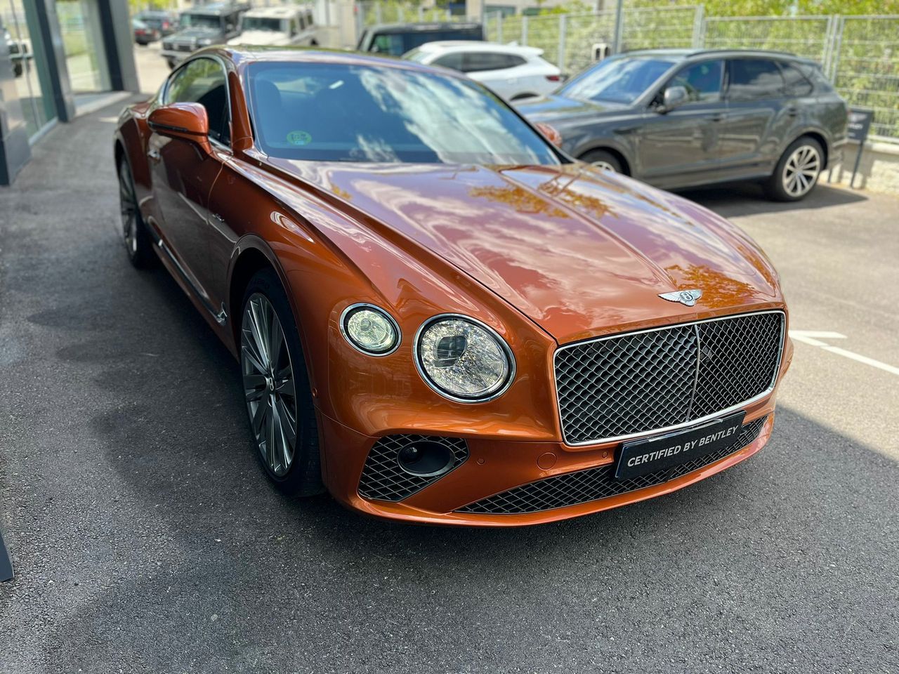 Foto bentley continental gt 2021 /