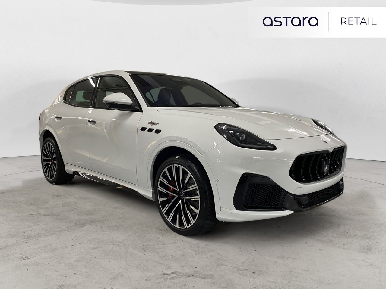 maserati grecale trofeo v6 530cv awd foto grande (3)