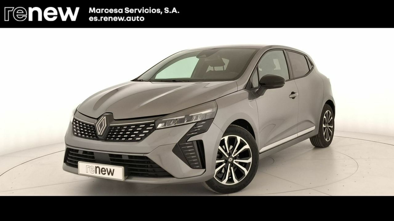 renault clio 2023 /