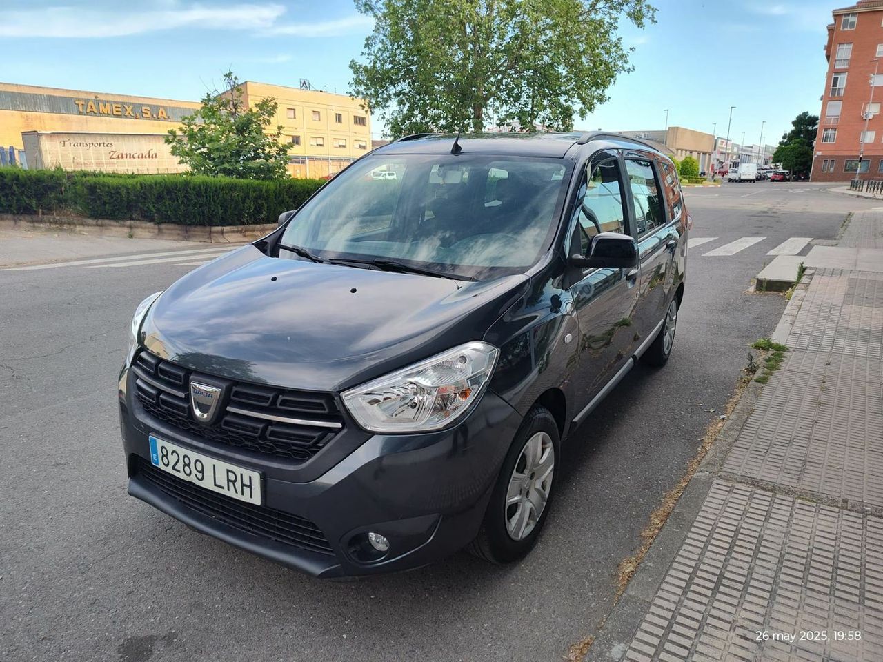 Foto dacia lodgy 2021 /