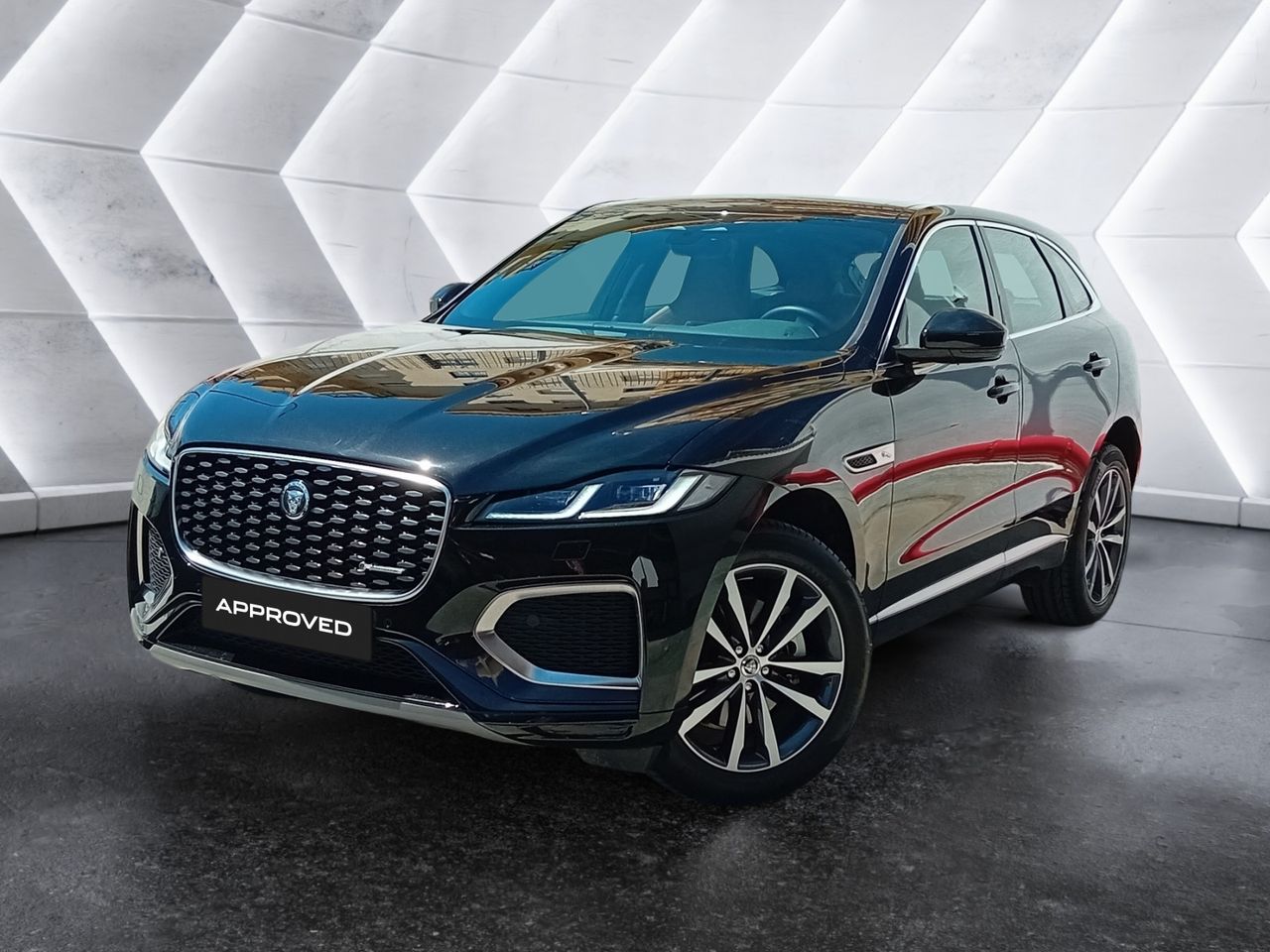 Foto jaguar f-pace 2023 /