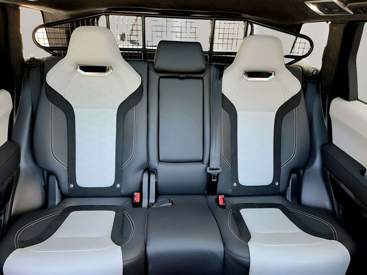 Land-Rover Range Rover Sport 5.0 V8 S/C 423kW (575CV) SVR - foto 51