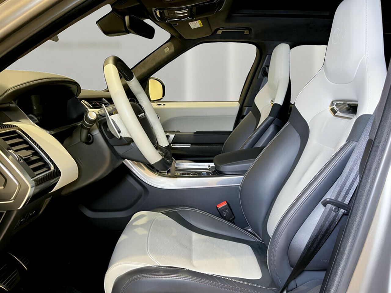 Land-Rover Range Rover Sport 5.0 V8 S/C 423kW (575CV) SVR - foto 9