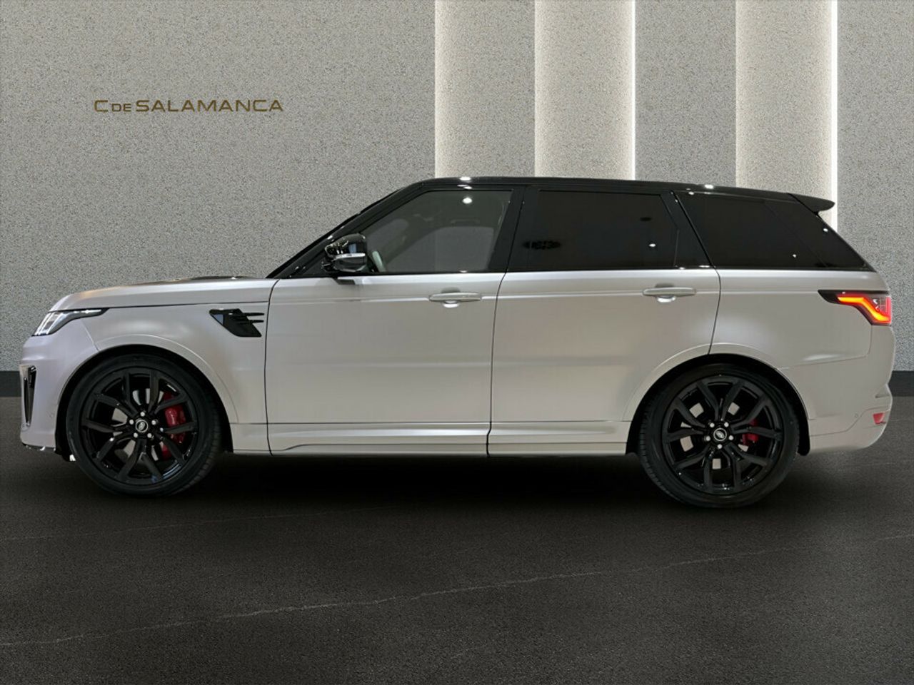 Land-Rover Range Rover Sport 5.0 V8 S/C 423kW (575CV) SVR - foto 3