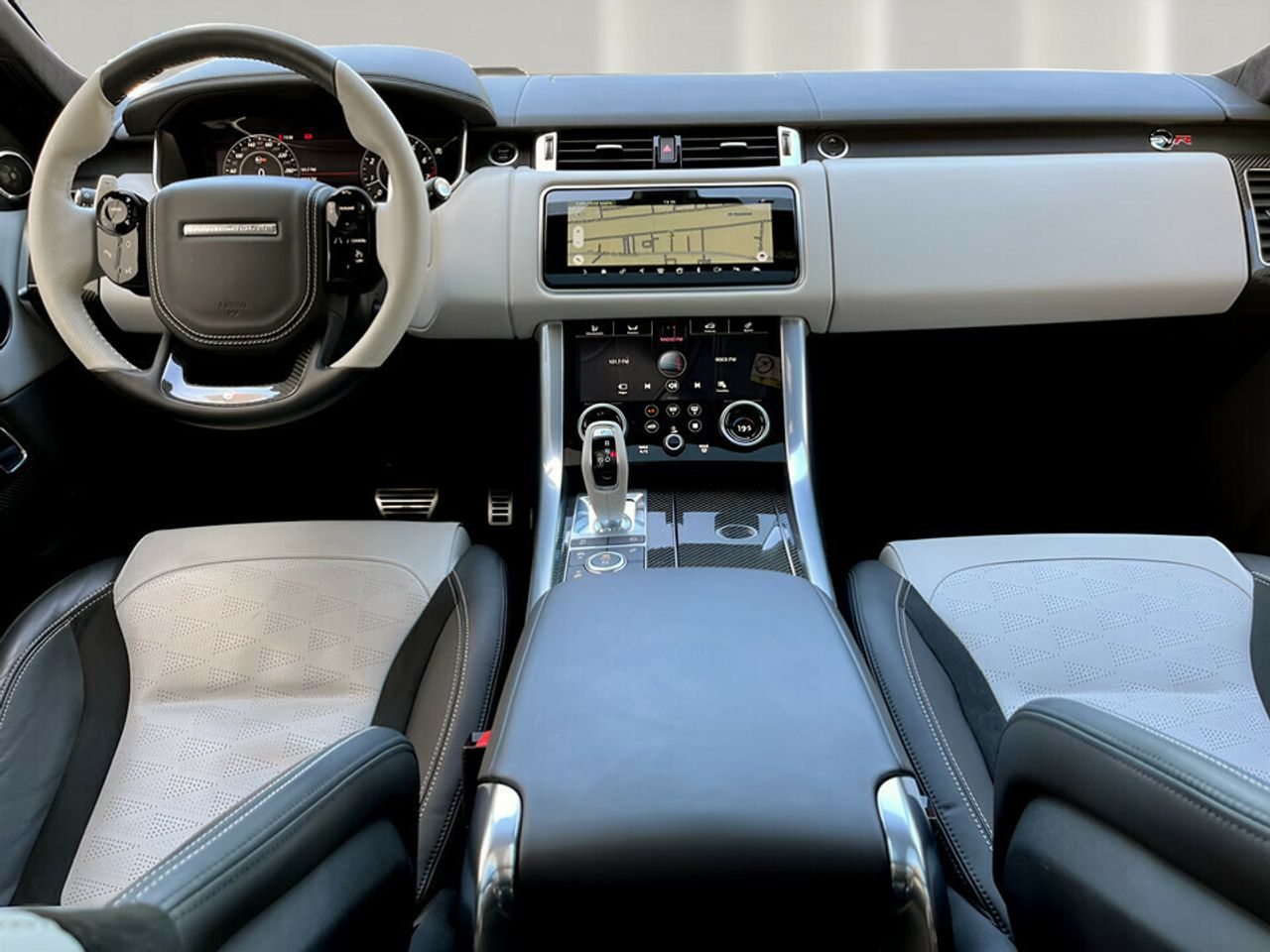 Land-Rover Range Rover Sport 5.0 V8 S/C 423kW (575CV) SVR - foto 24