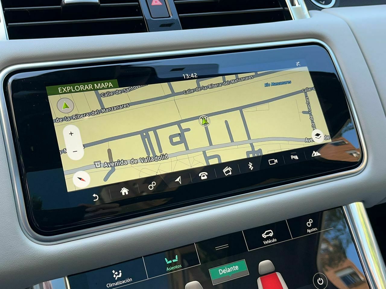 Land-Rover Range Rover Sport 5.0 V8 S/C 423kW (575CV) SVR - foto 45