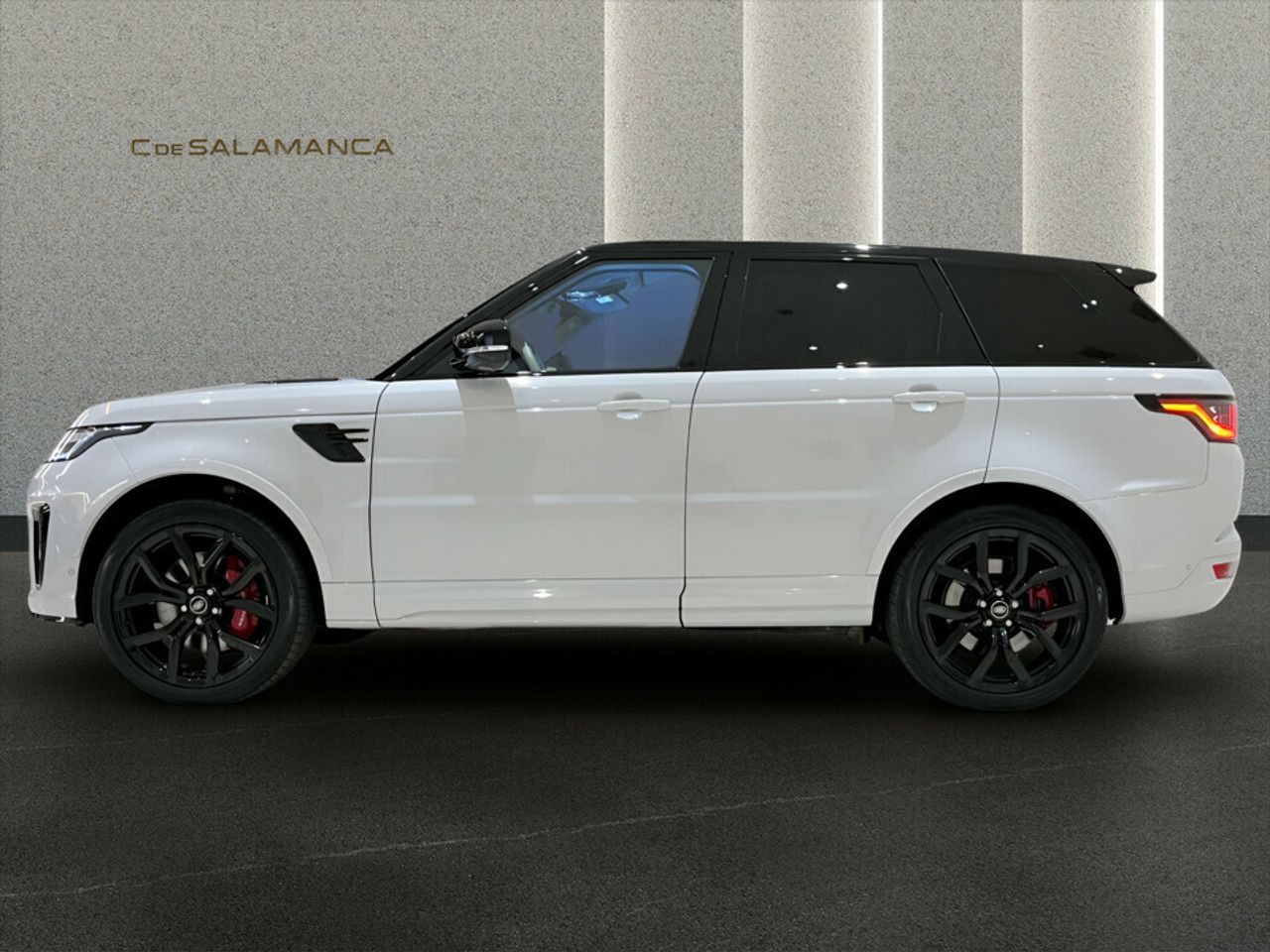 Land-Rover Range Rover Sport 5.0 V8 S/C 423kW (575CV) SVR - foto 2