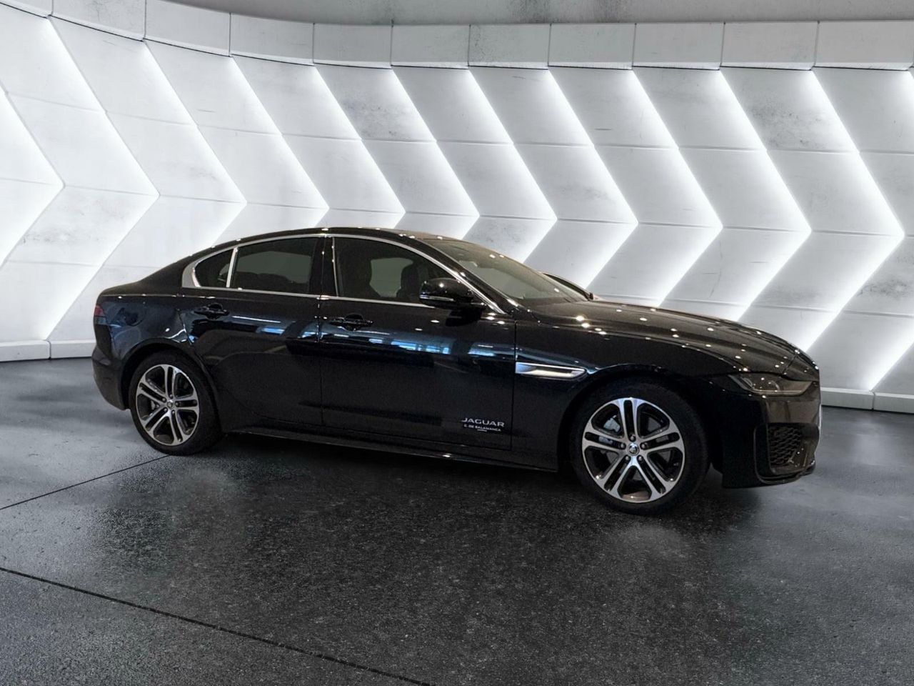 Foto jaguar xe 2024 /