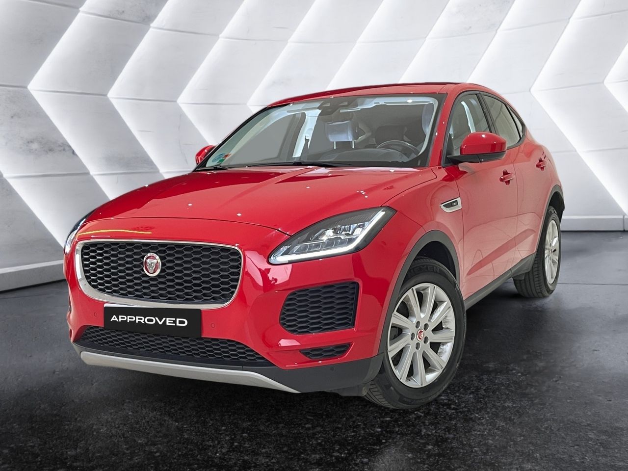 jaguar e-pace 2019 /
