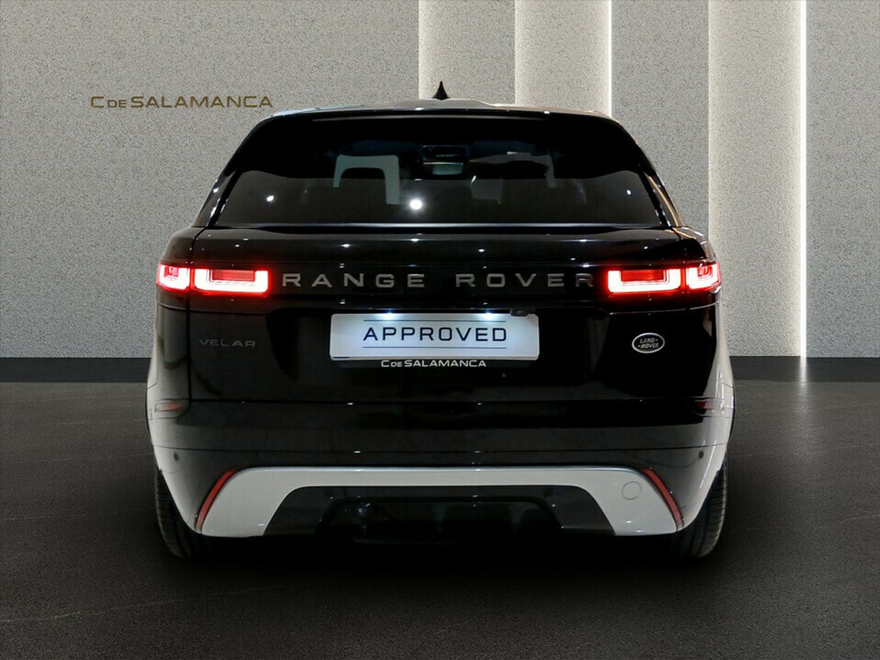 Land-Rover Range Rover Velar 2.0D I4 150kW R-Dynamic SE 4WD  - foto 6