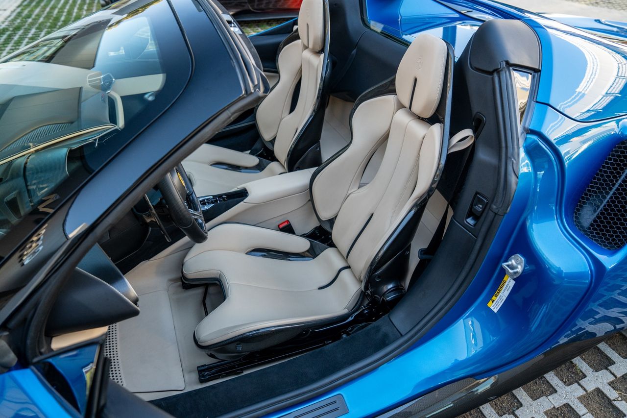 Ferrari 296 GTS - foto 17