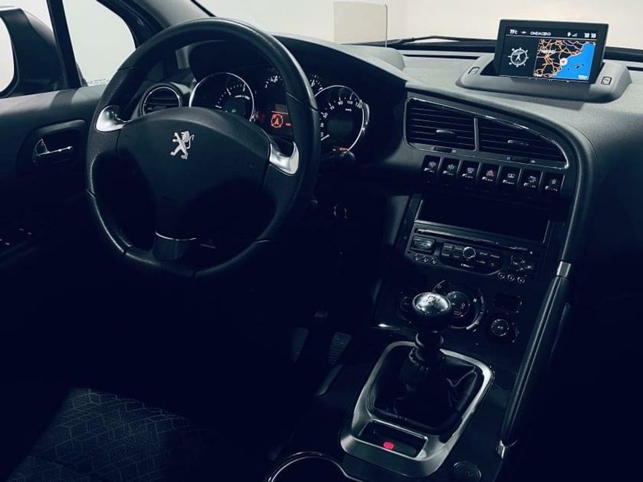 peugeot 3008 2016 / foto grande (2)