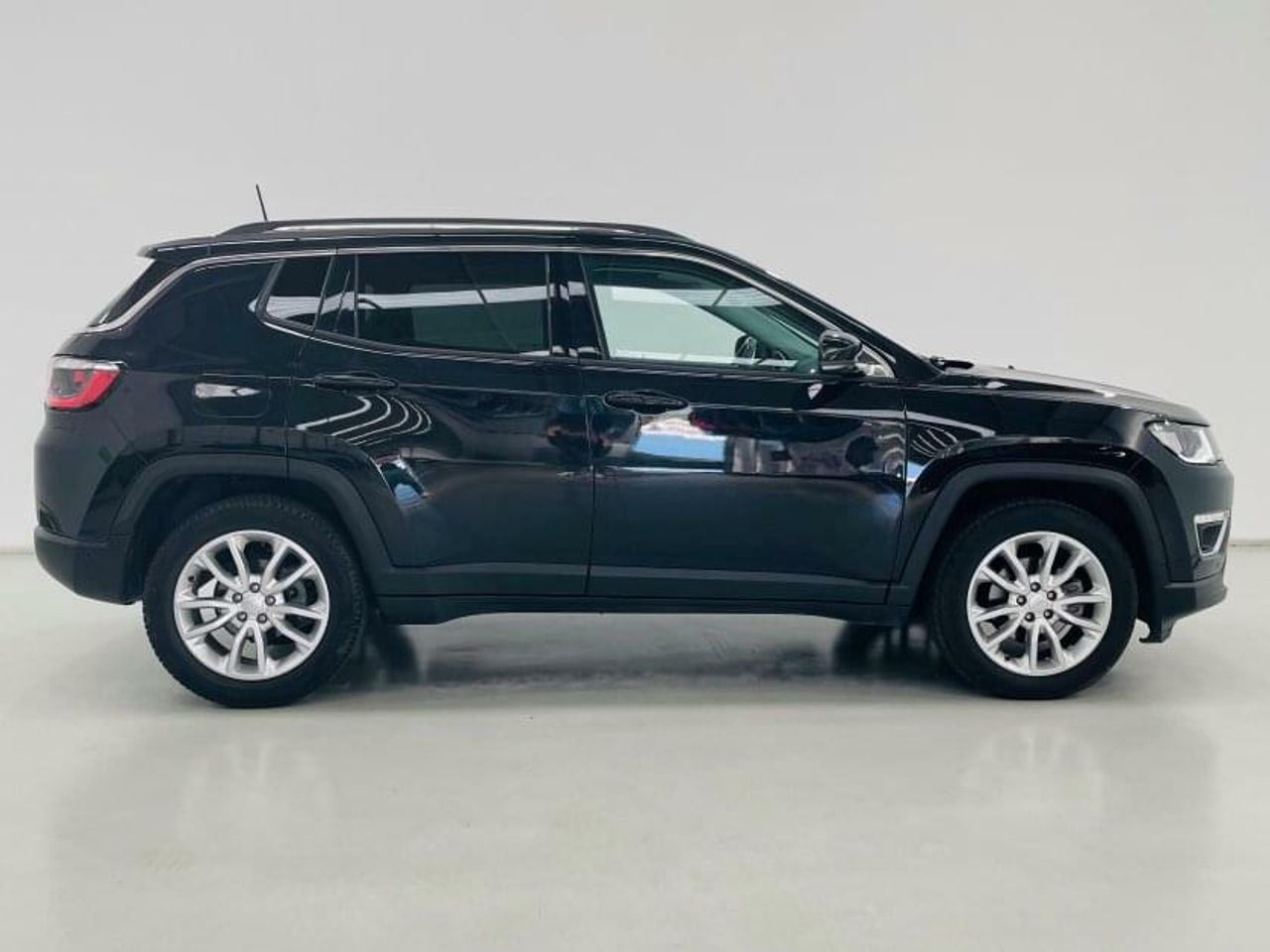 Foto jeep compass 2021 /