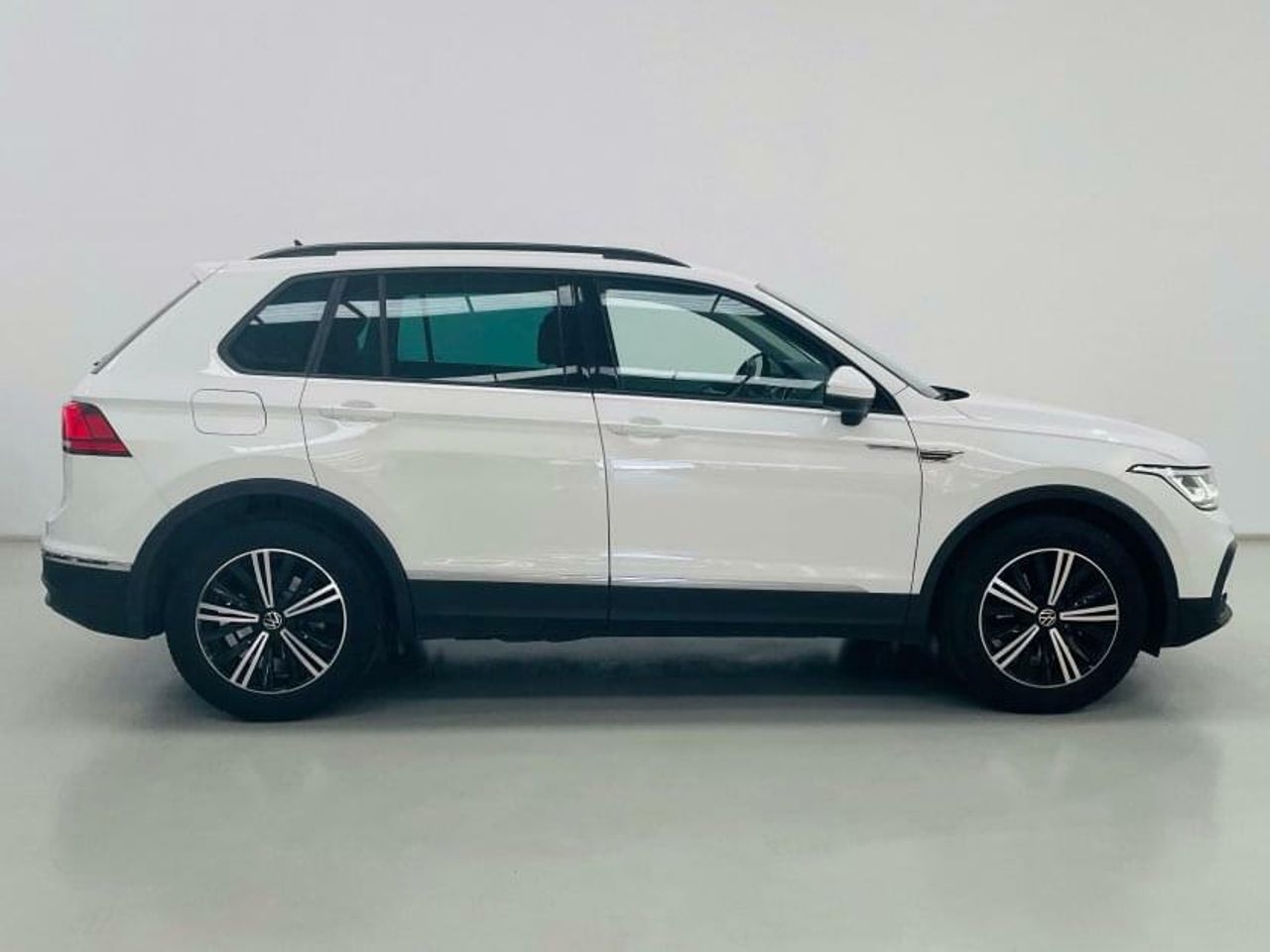 Foto volkswagen tiguan 2021 /