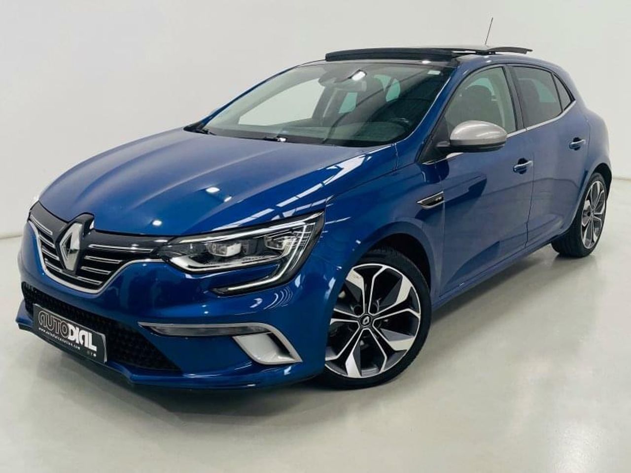renault megane 2020 / foto grande (3)