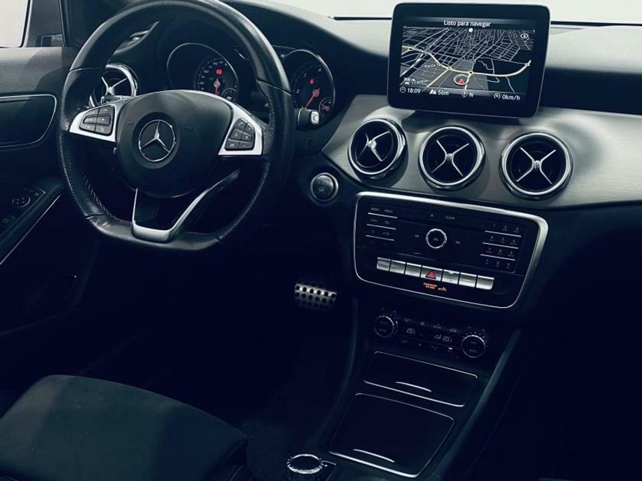 mercedes gla 2020 / foto grande (2)