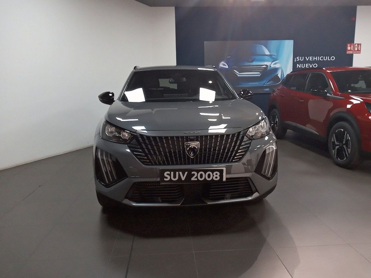 peugeot 2008 2025 / foto grande (2)