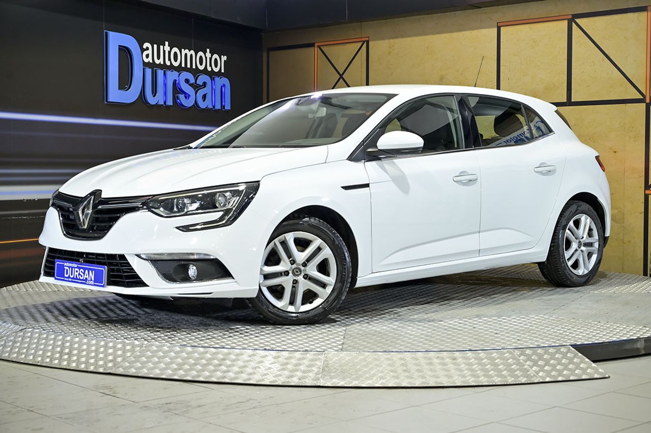 Renault kadjar cambio de aceite  de segunda mano - renault megane 2020 /