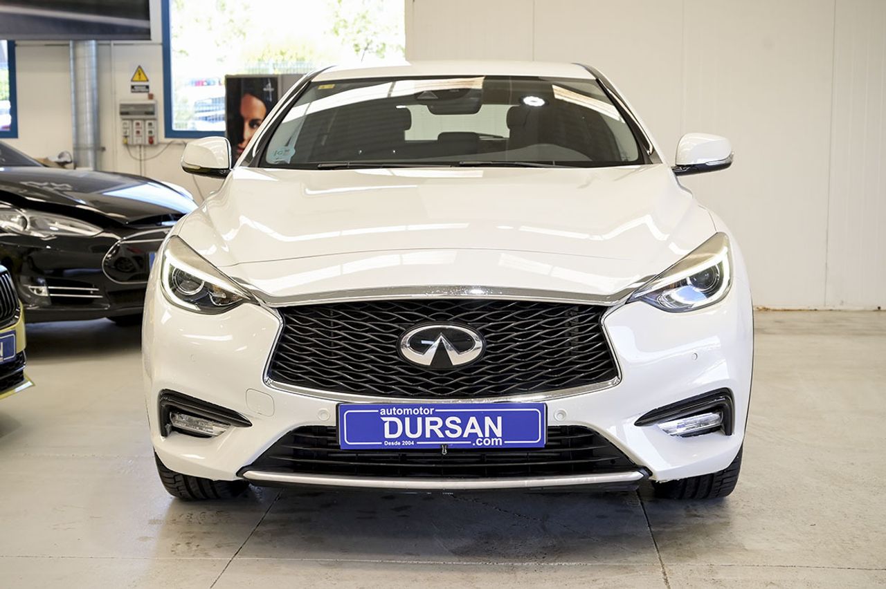 infiniti q30 2018 / foto grande (2)