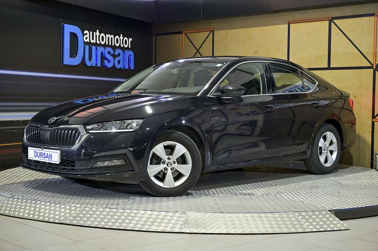 Foto skoda octavia 2021 /