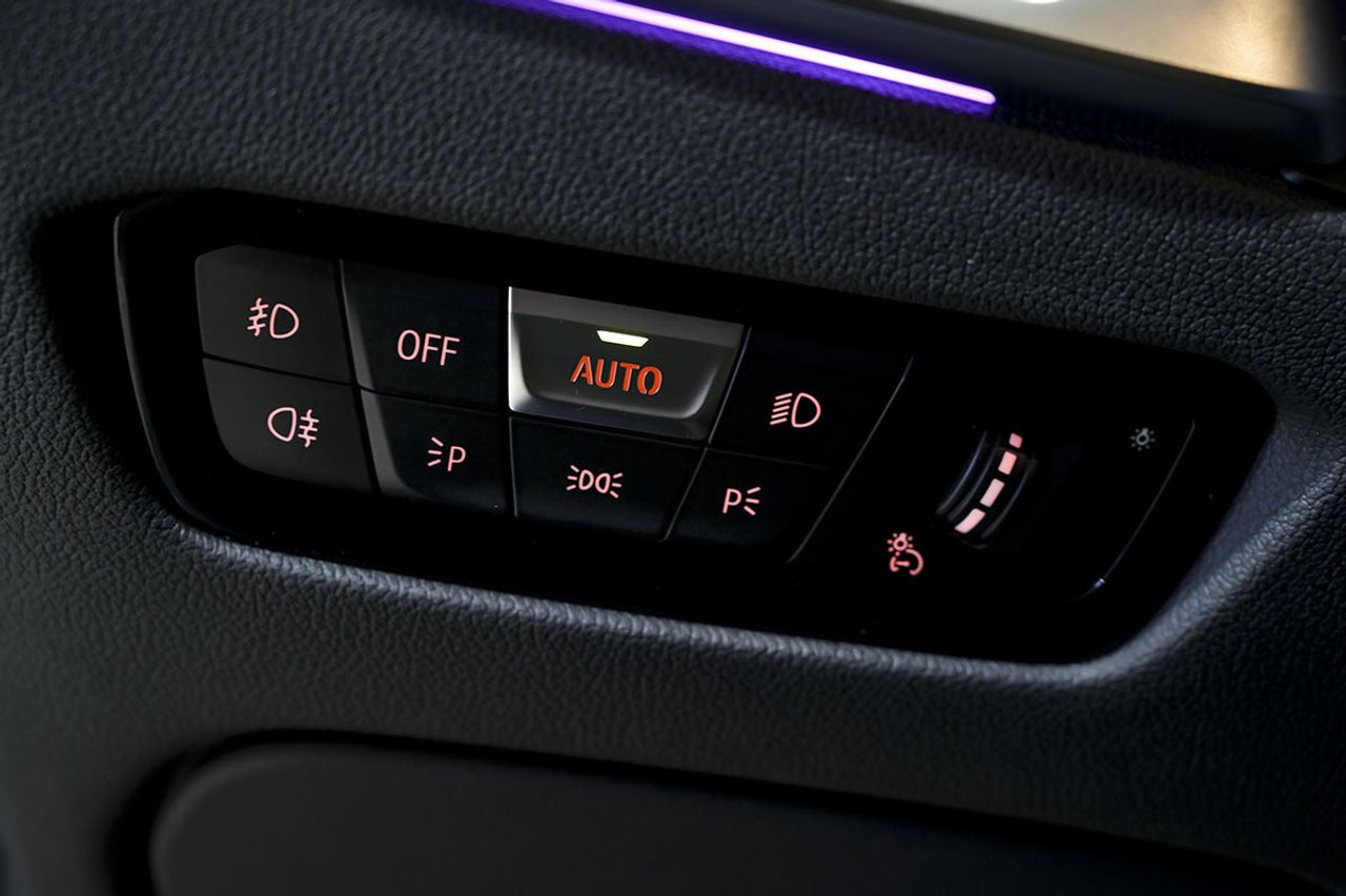 BMW Serie 3 320d Auto. - foto 22