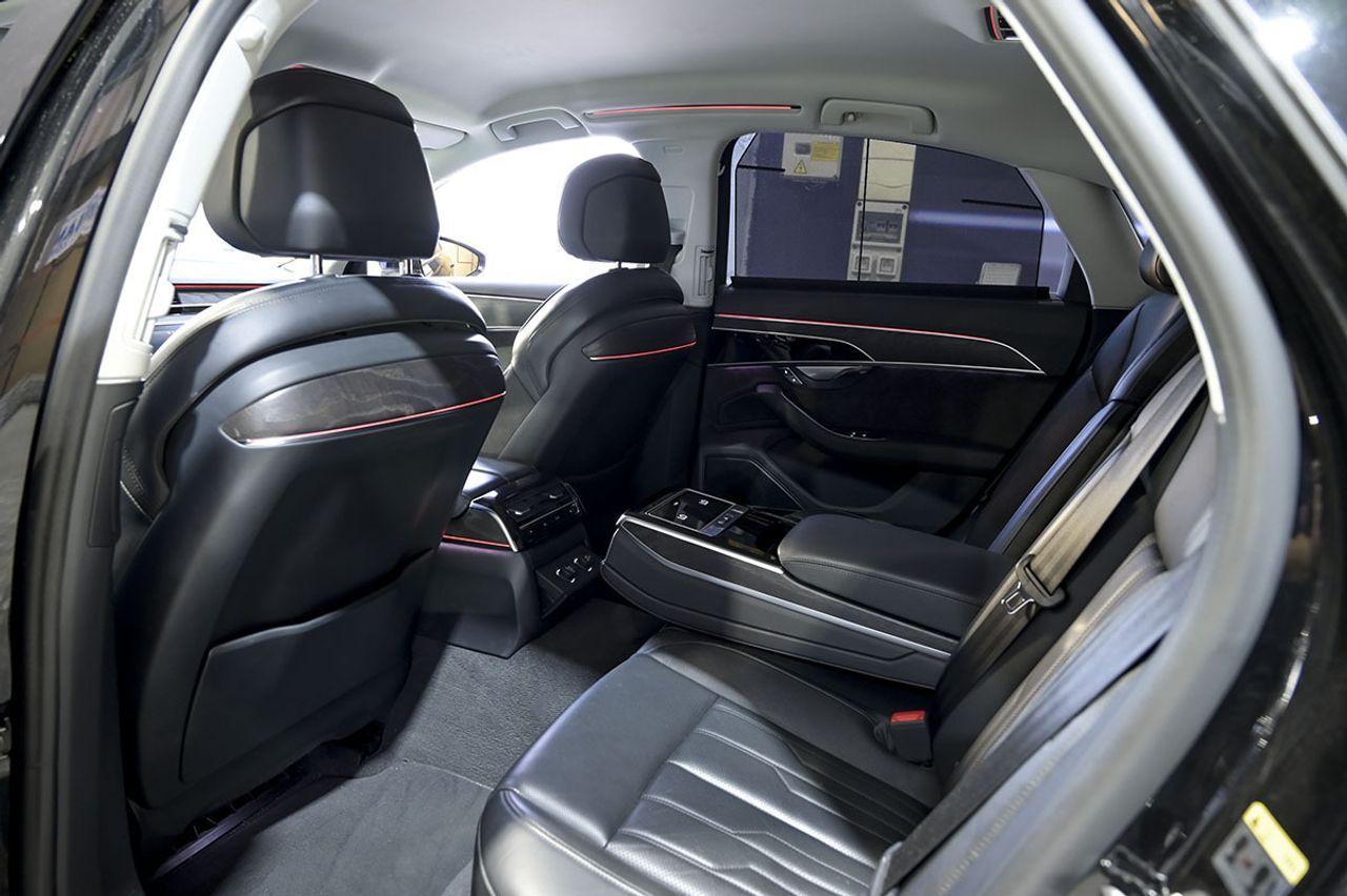 Audi A8 60 TFSIe quattro tiptronic - foto 16
