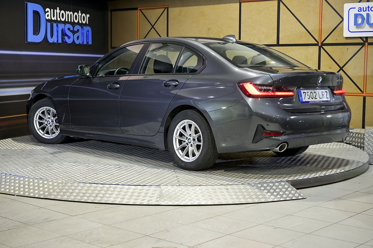 BMW Serie 3 320d Auto. - foto 6