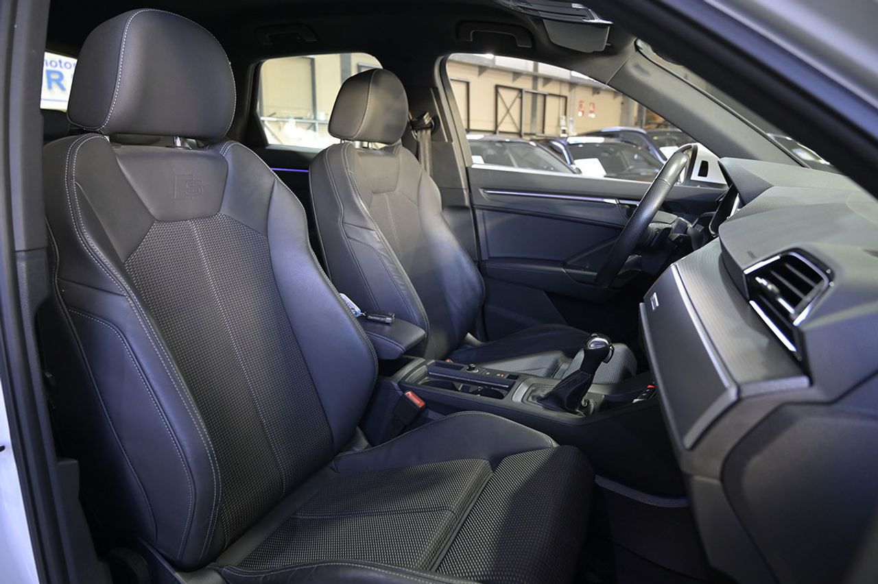 Audi Q3 45 TFSI e 180kW S tronic S Line - foto 35