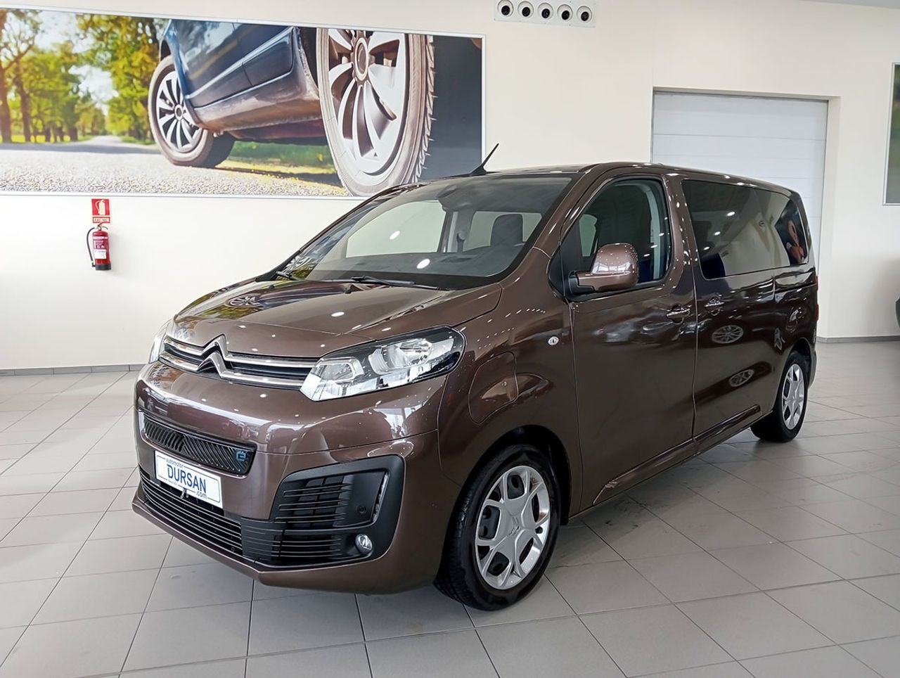 Limpieza de lonjas y desescombros  de segunda mano - citroën spacetourer 2021 /