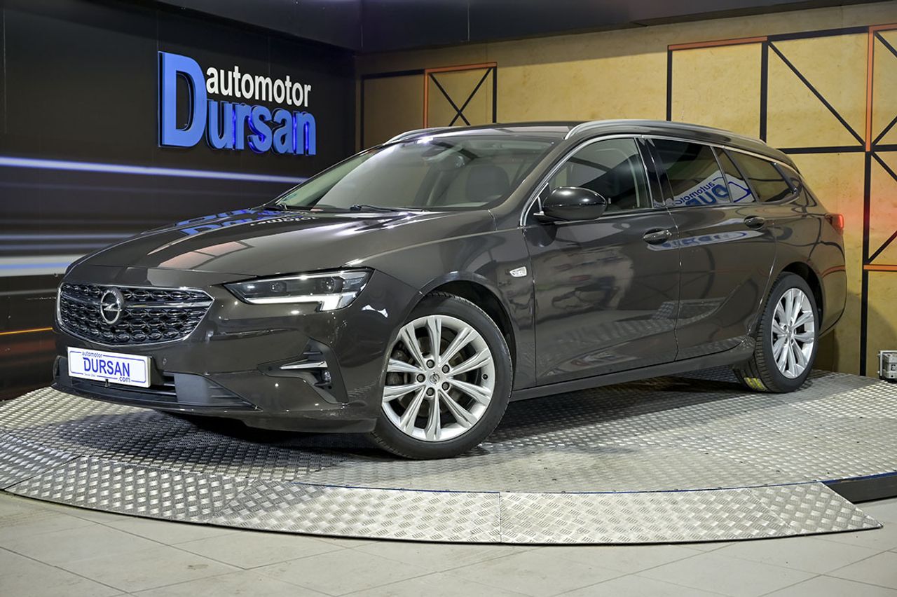 Foto opel insignia  2021 /
