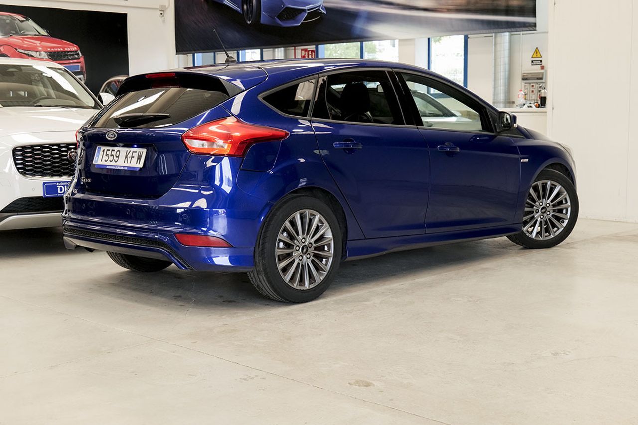ford focus 2017 / foto grande (3)