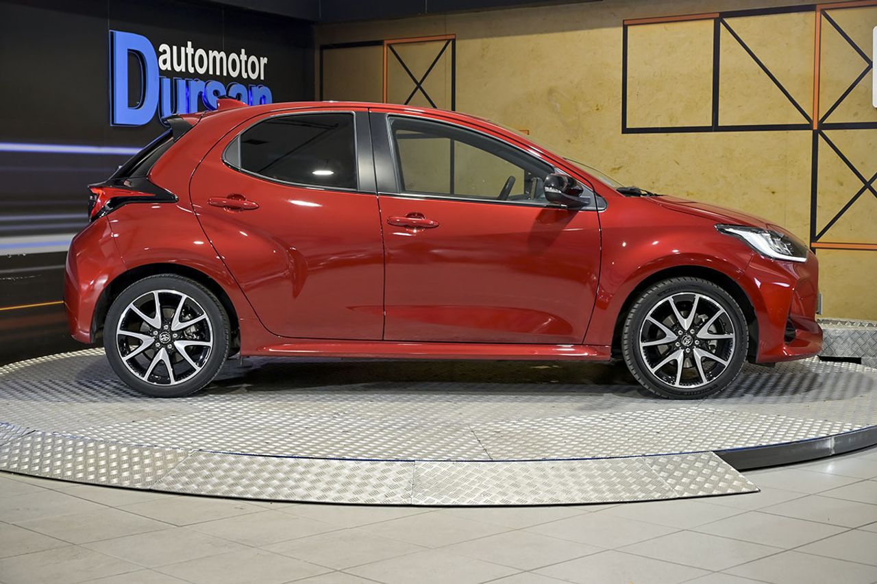 Toyota Yaris 1.5 120H Style P. Premier Edition - foto 20