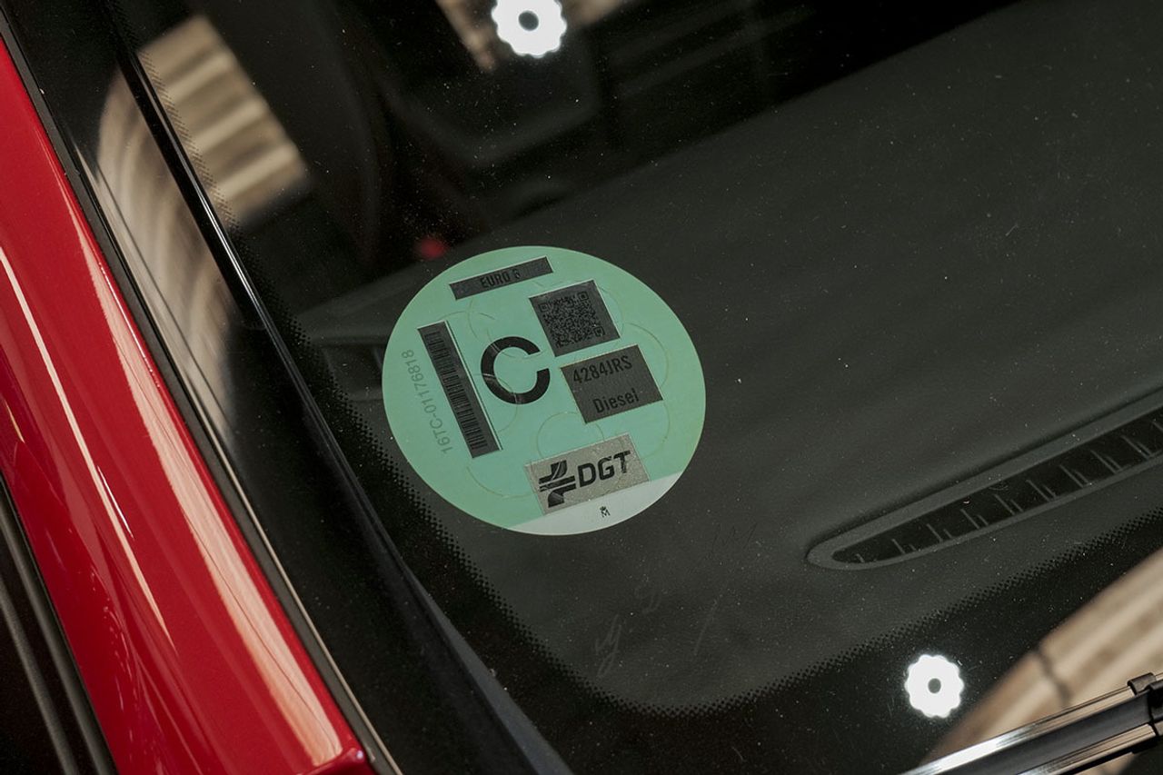 Mercedes GLA MERCEDES-BENZ  GLA 200 d Urban - foto 9