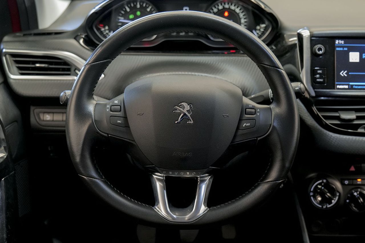 Peugeot 208 5P STYLE 1.6 BlueHDi 73KW 100CV - foto 25