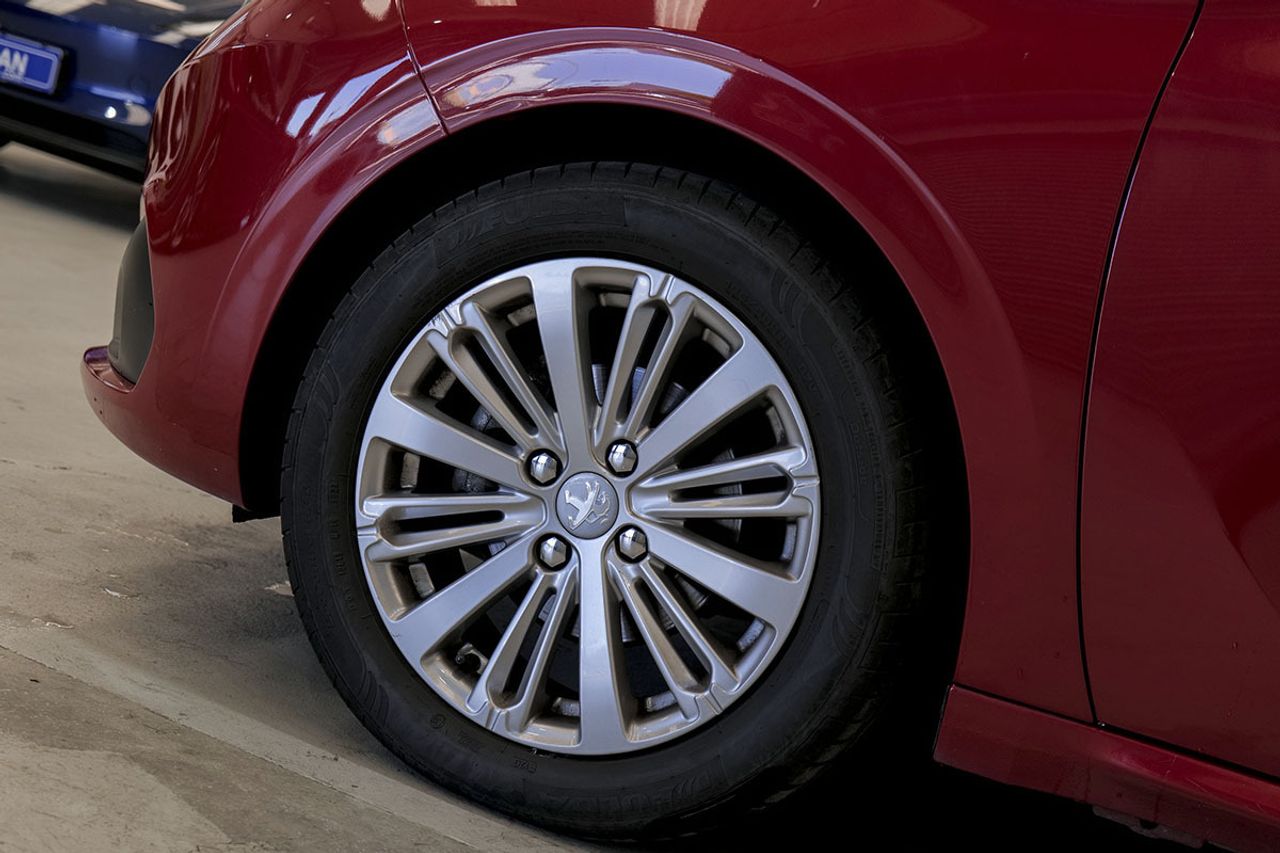 Peugeot 208 5P STYLE 1.6 BlueHDi 73KW 100CV - foto 12