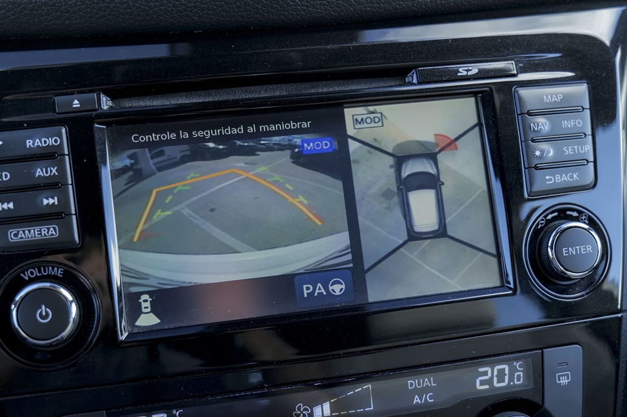 Nissan Qashqai 1.6dCi TEKNA 4x2 XTRONIC Alcantara - foto 31