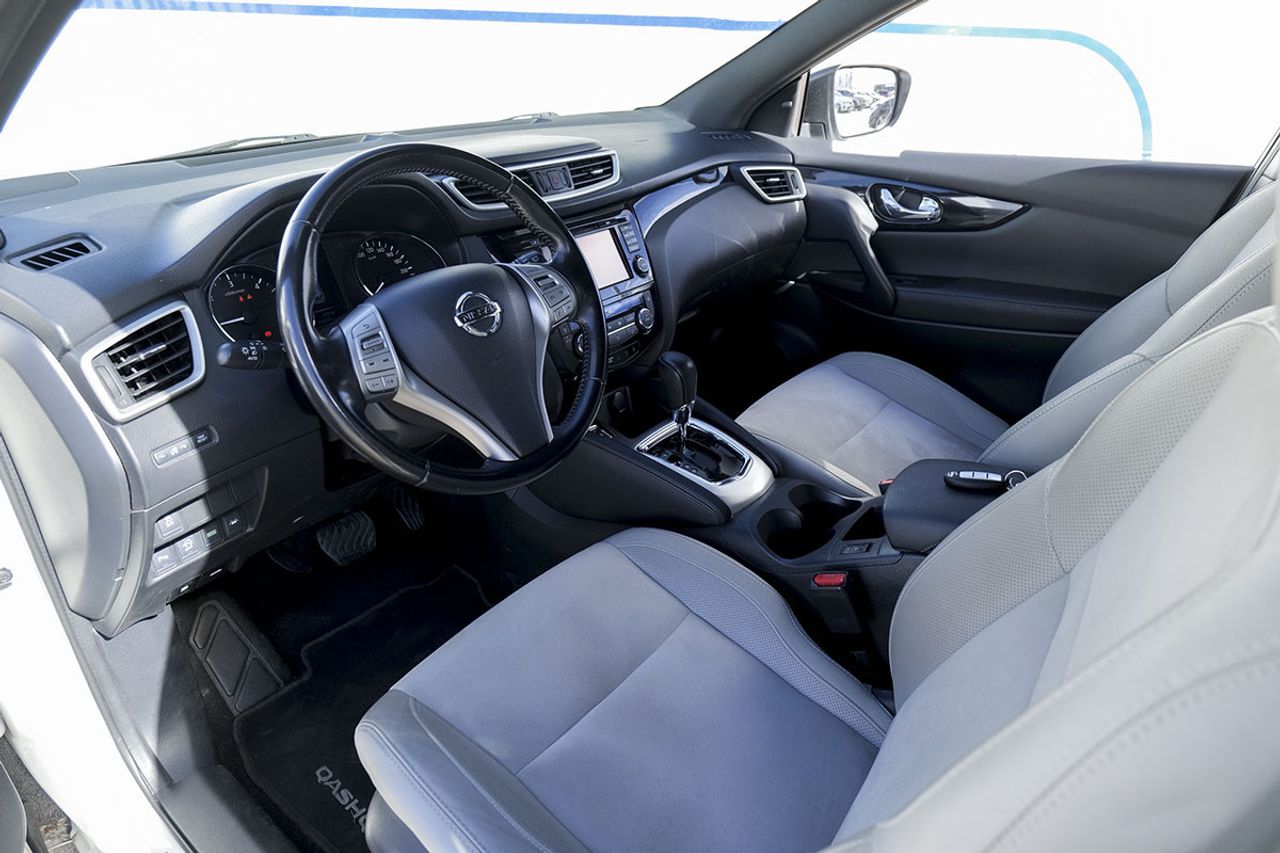 Nissan Qashqai 1.6dCi TEKNA 4x2 XTRONIC Alcantara - foto 6