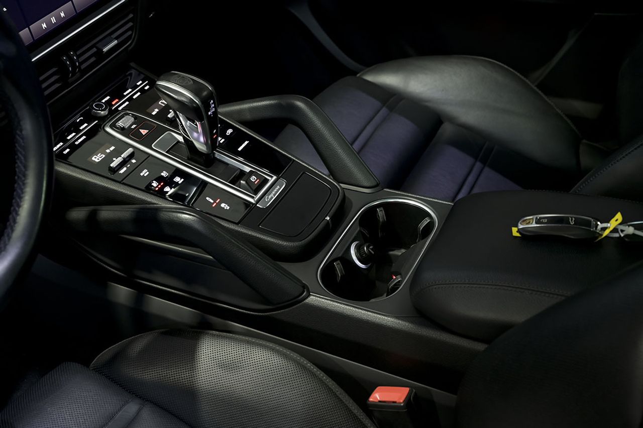 Porsche Cayenne EHybrid - foto 31