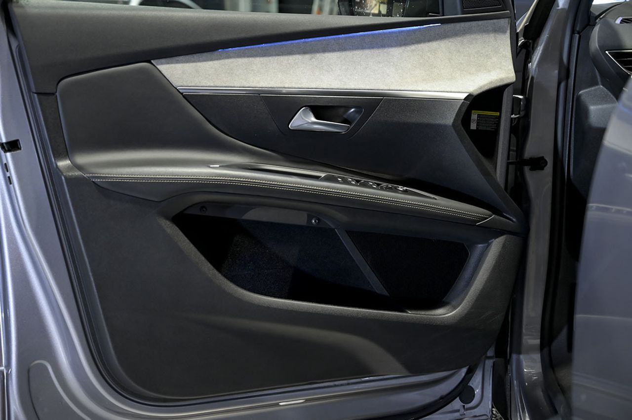 Peugeot 3008 1.5 BlueHDi 96kW SS GT EAT8 - foto 22