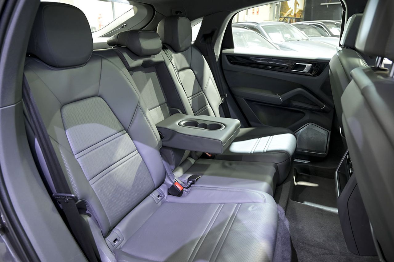 Porsche Cayenne EHybrid - foto 17