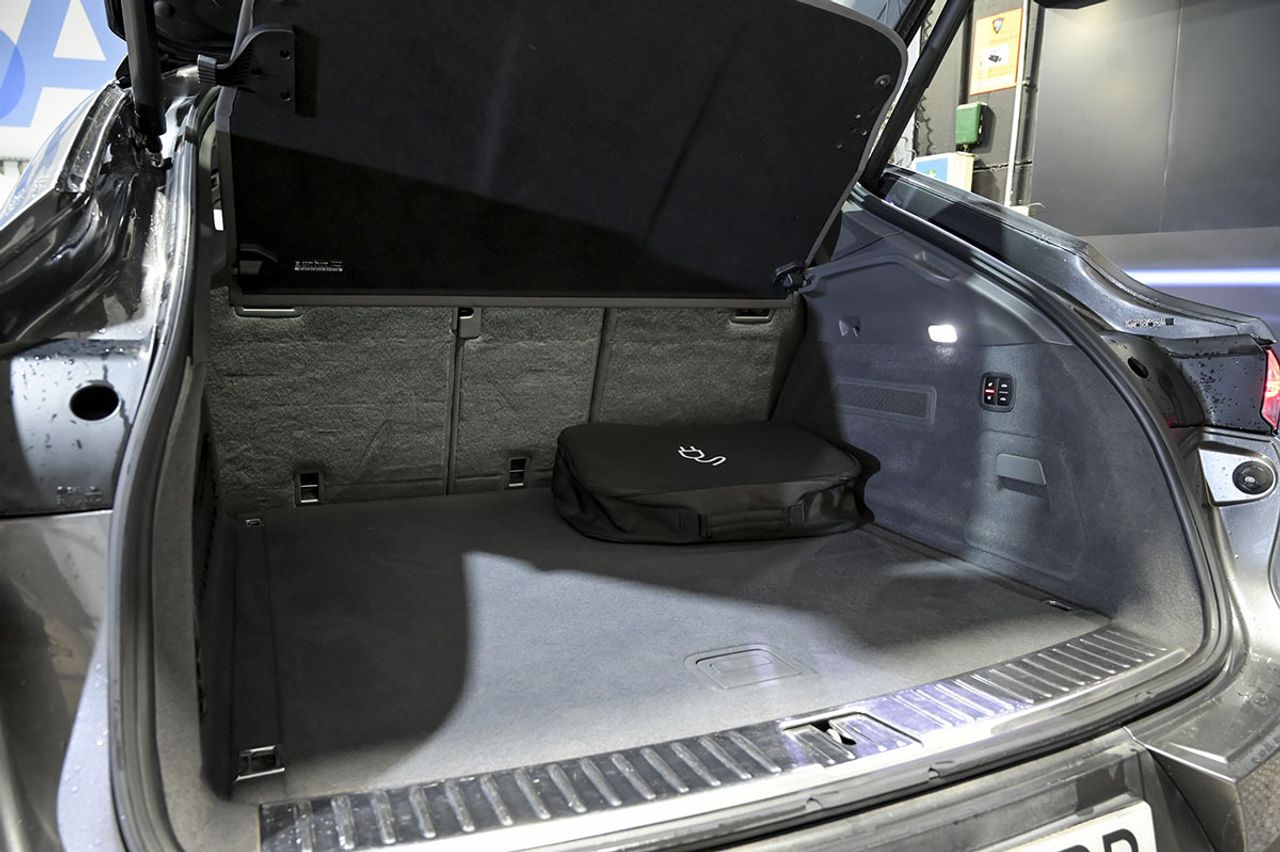 Porsche Cayenne EHybrid - foto 12