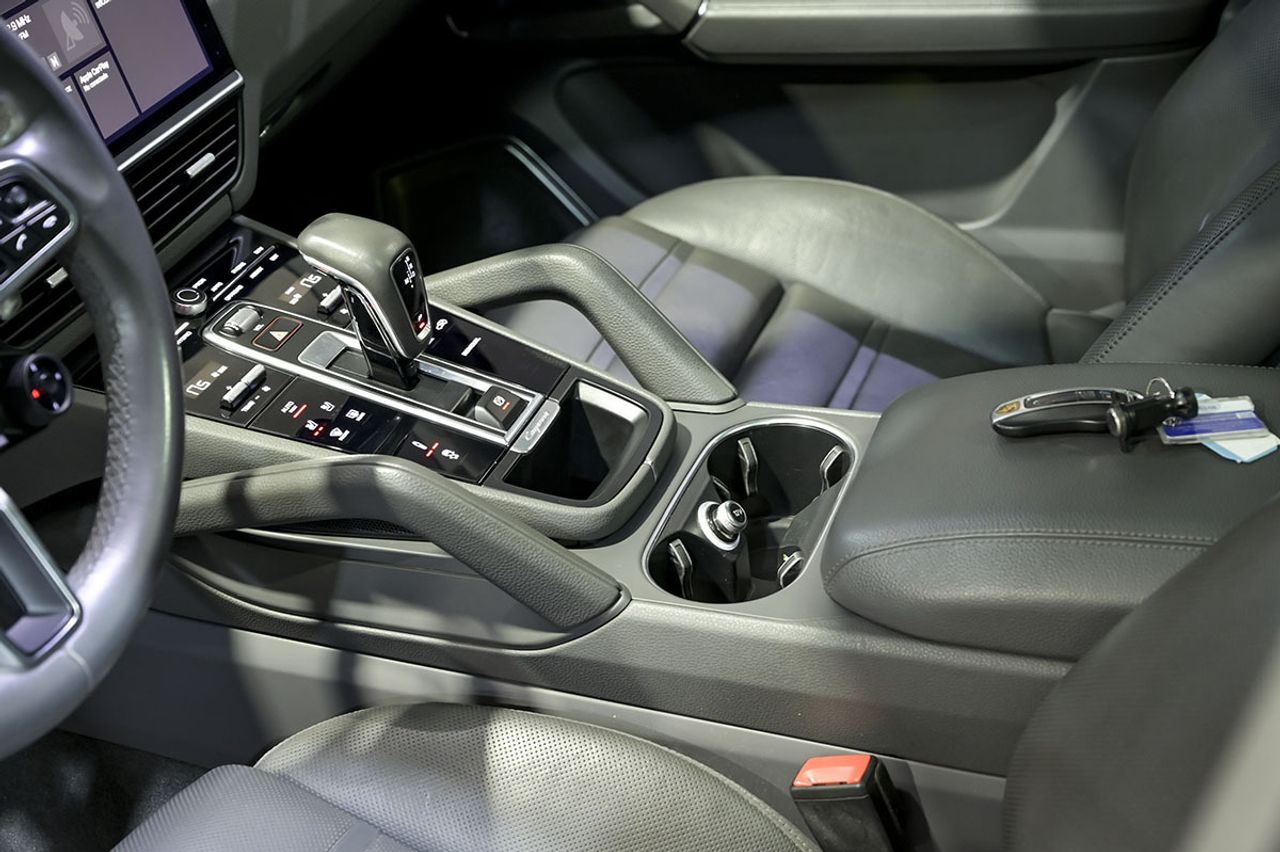 Porsche Cayenne EHybrid - foto 33