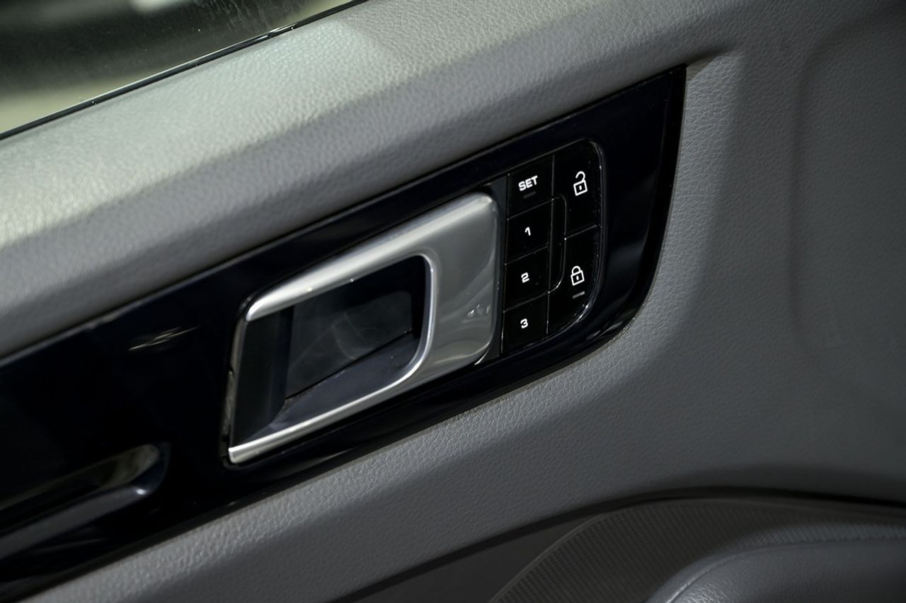 Porsche Cayenne EHybrid - foto 23