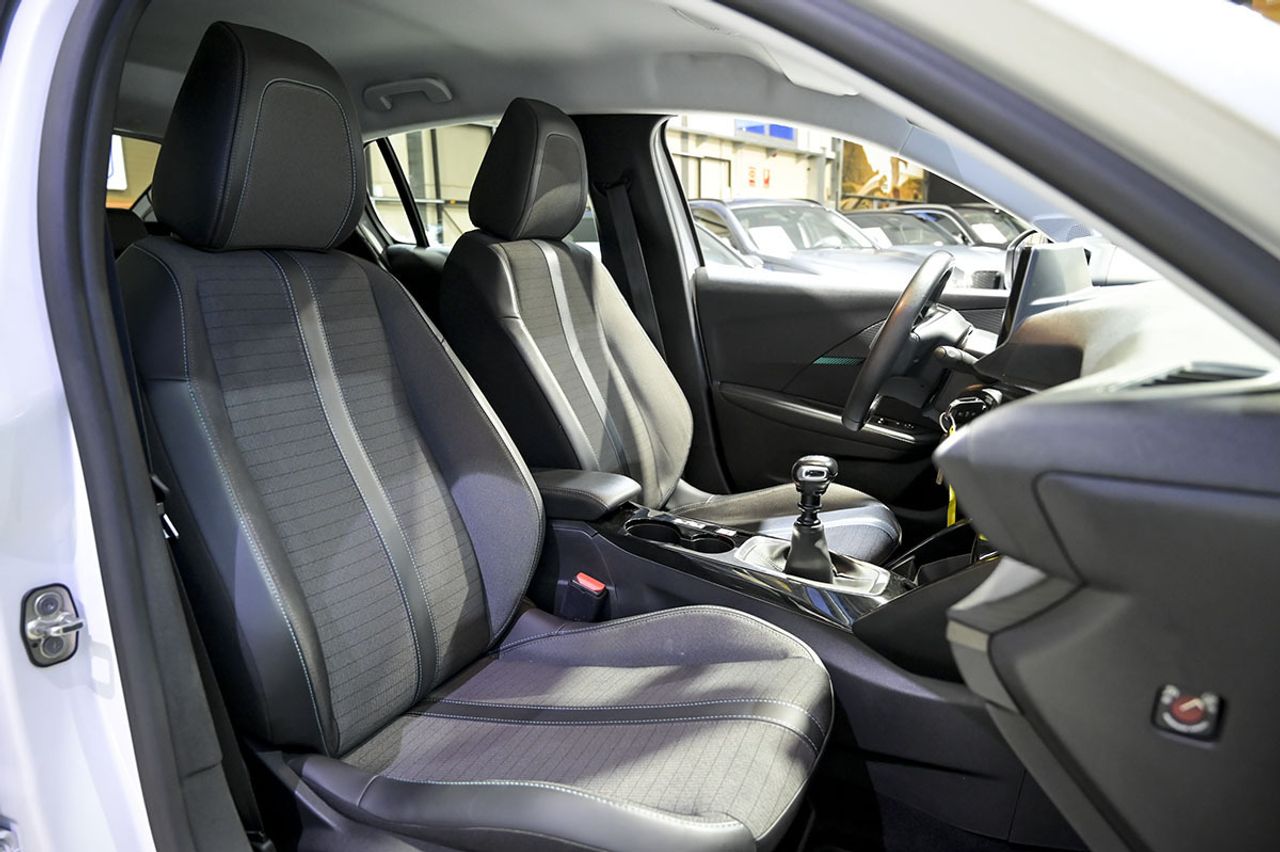 Peugeot 208 BlueHDi 73kW 100CV Allure - foto 20